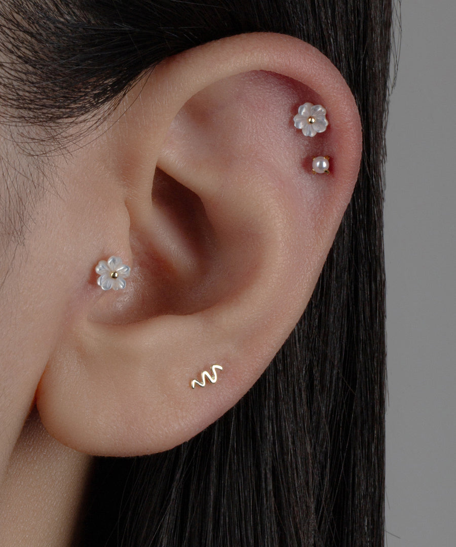 White Daisy Barbell