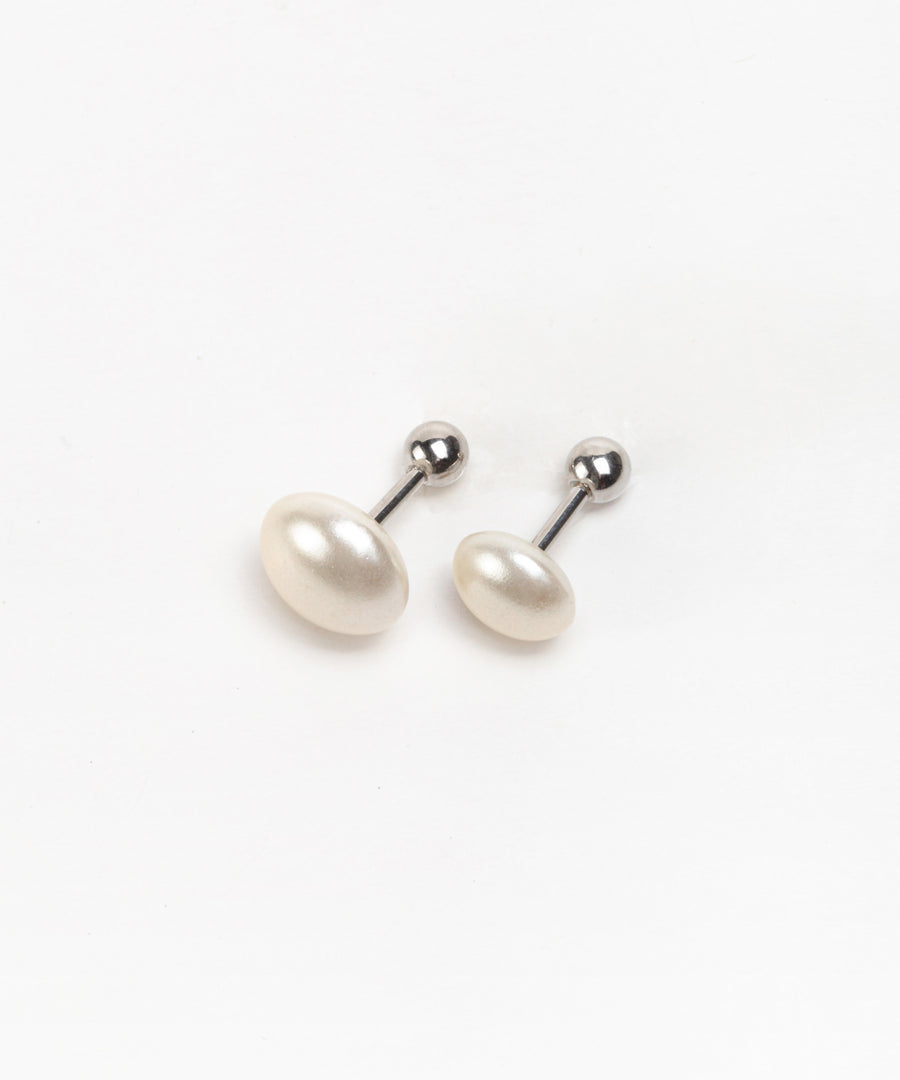 Timeless Fresh Water Pearl Piercing