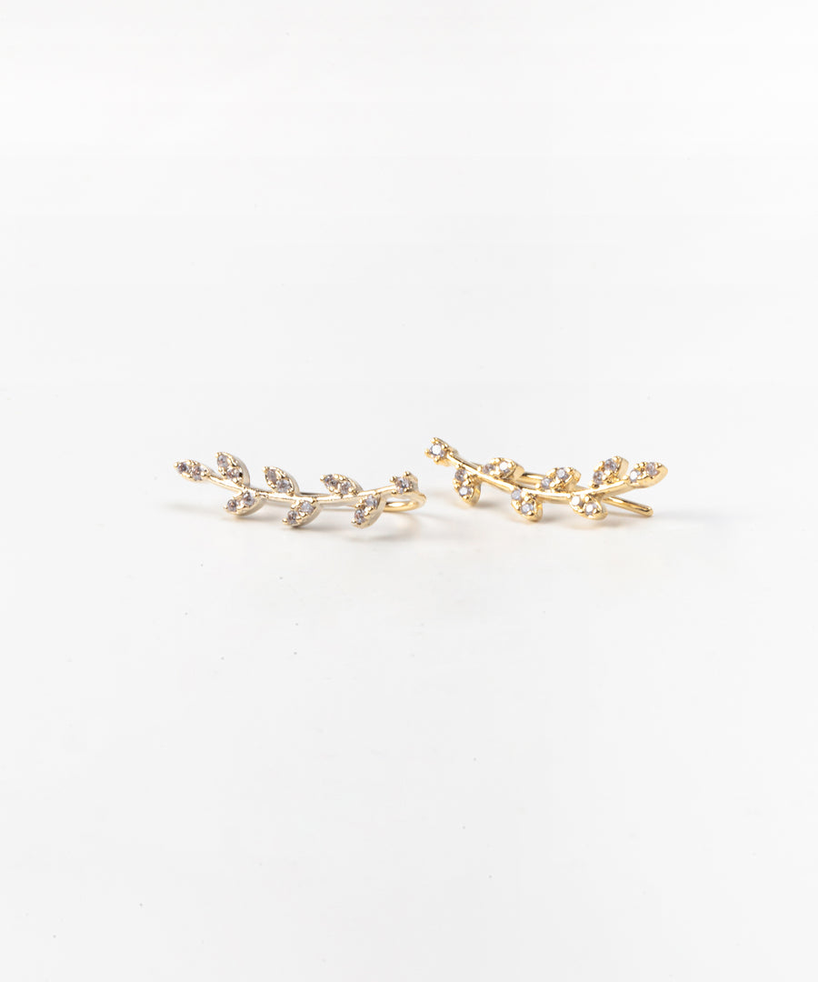 Paved Delicate Leaf Ear Cuff