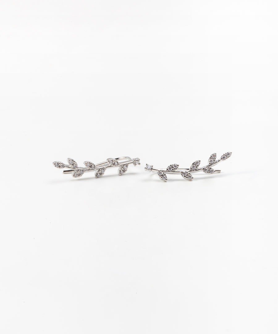 Paved Delicate Leaf Ear Cuff