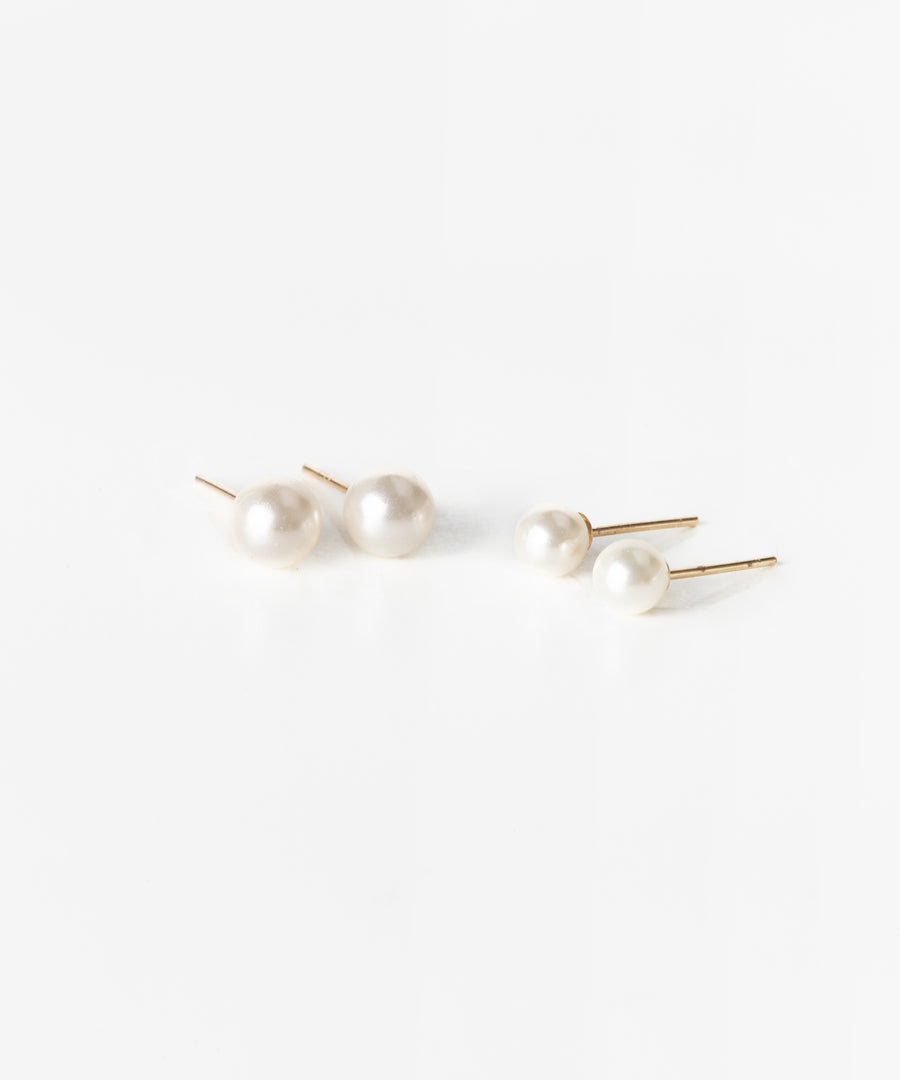 Timeless Pearl Earrings