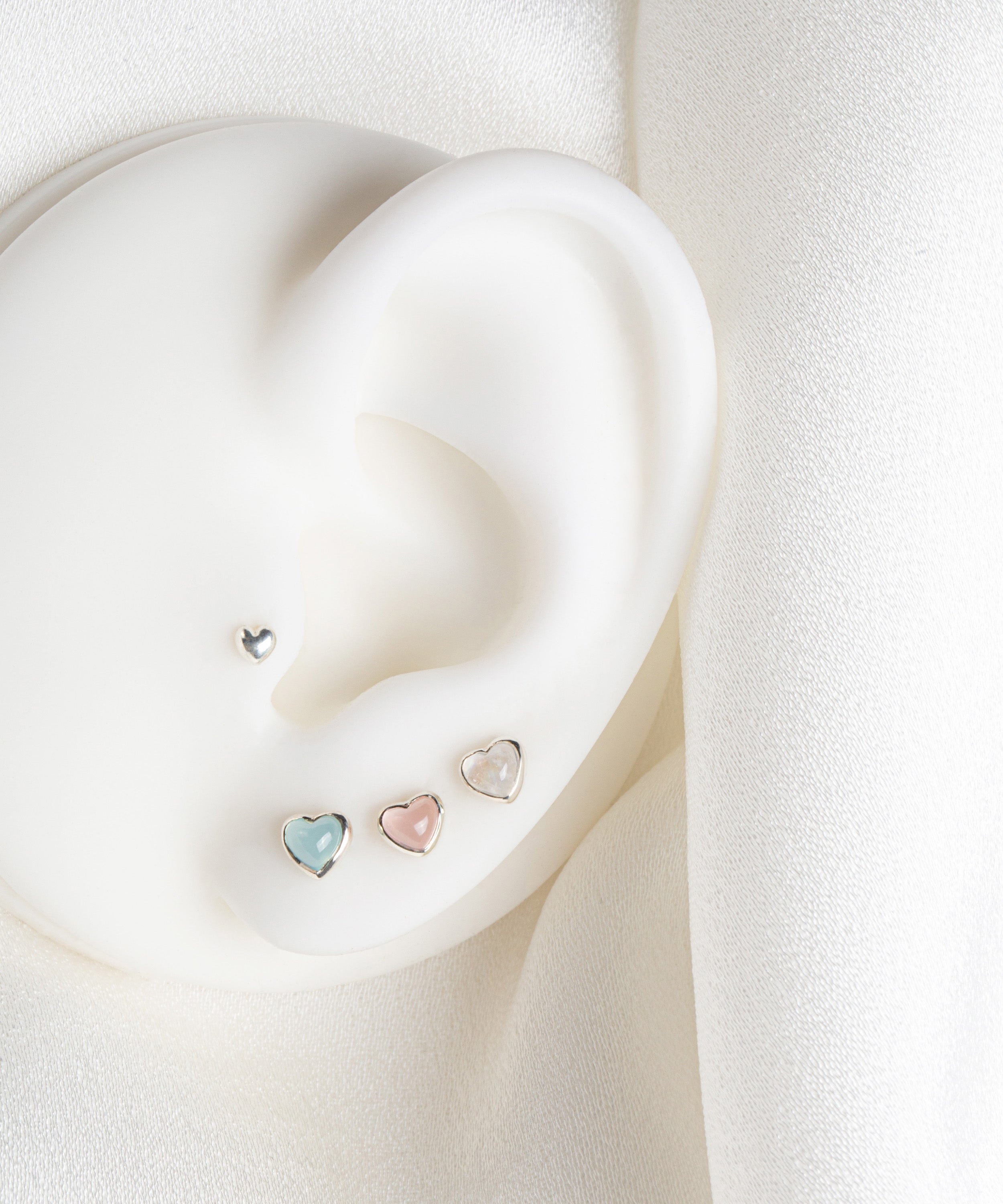 Natural Colored Heart Barbell – Minimore Jewels
