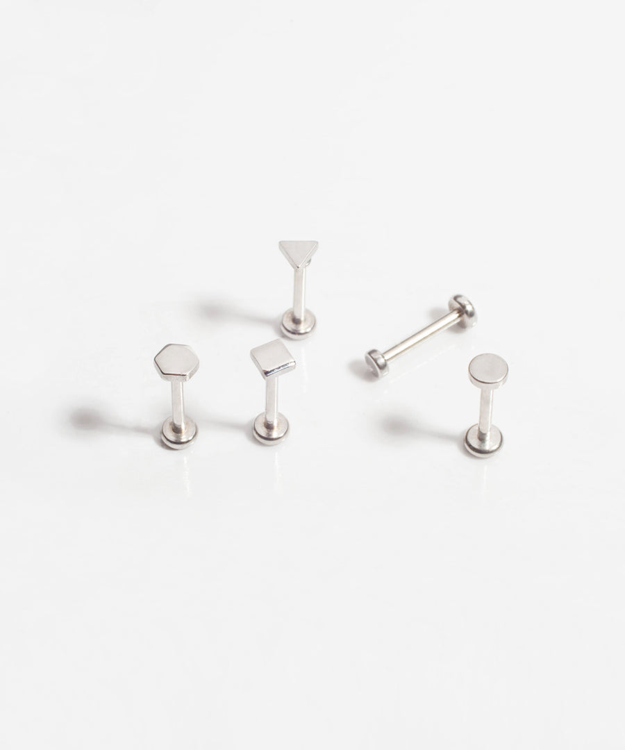 Ultra Tiny Flat Symbol Disc Push-pin Labret